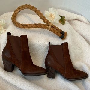PAUL GREEN Ankle Boots.  Size 5.5 USA